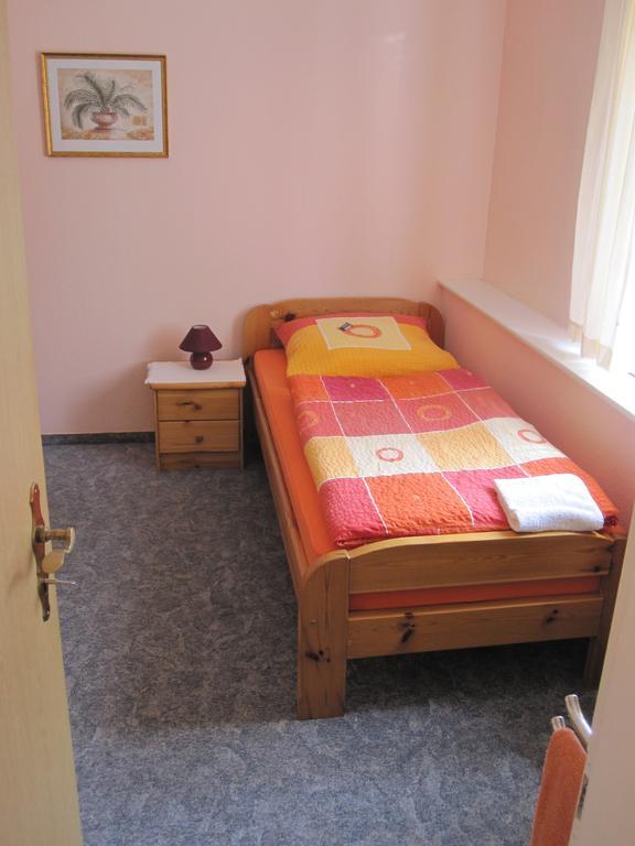 Heidi'S Art Hotel Arnsberg Phòng bức ảnh